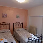 Le Cave Frühstückspension