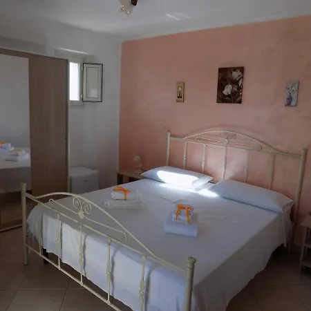 Bed and Breakfast Le Cave 3*